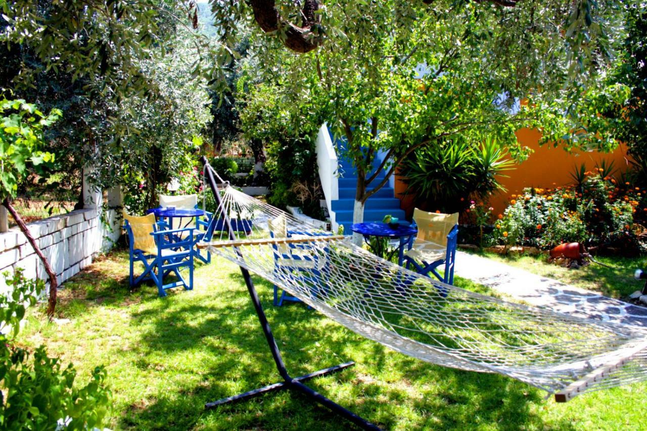 Villa Emilia Pachis  Luaran gambar
